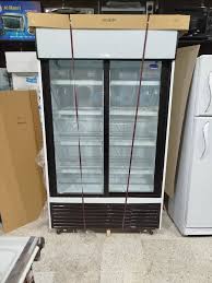 البرادات التجارية الخاصة بالمحلات